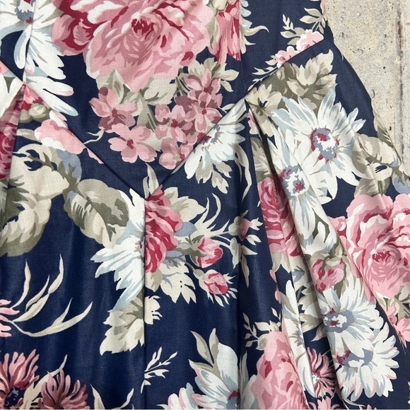 Vintage 80s laura Ashley navy pink cream cottage core floral halter dress 6 - Picture 9 of 13